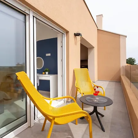 Building Osvit Apartmán