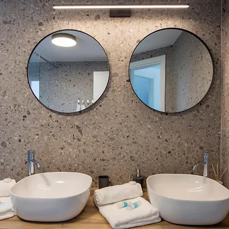 Apartmán Building Osvit
